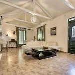 Villa Canella